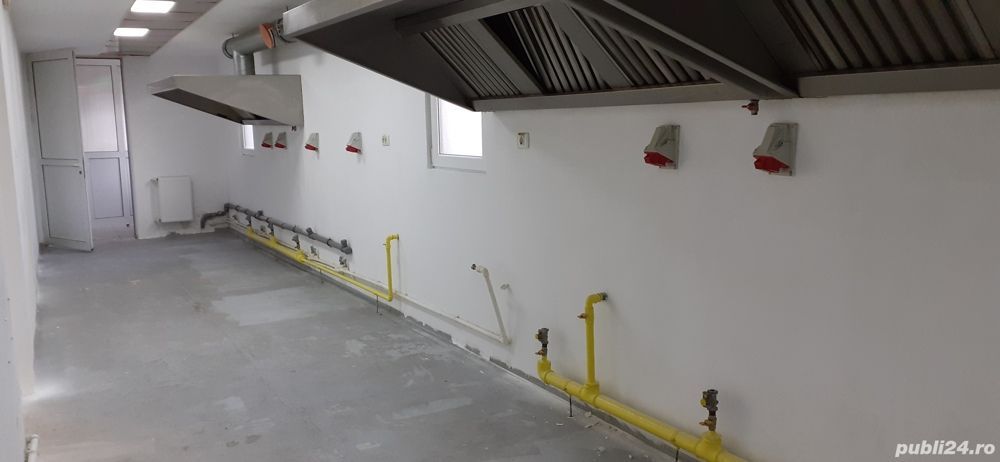 vanzare cladire catering laborator cofetarie bucatarie - Poză 2