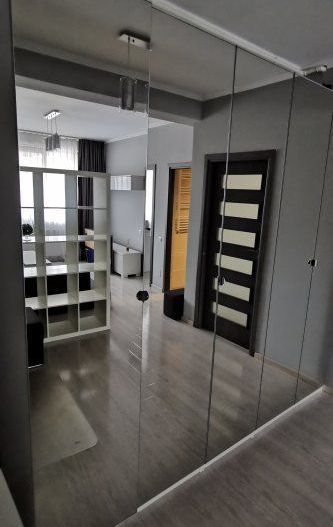 AP. 2 CAMERE 1 MAI, CURTE 21 MP, BLOC NOU, METROU 5 MINUTE, PARCARE - Poză 5