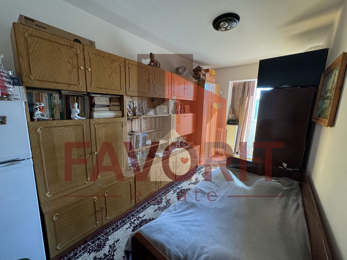 Centrala termica pe gaz. 2 balcoane. Bloc izolat termic - Poză 6