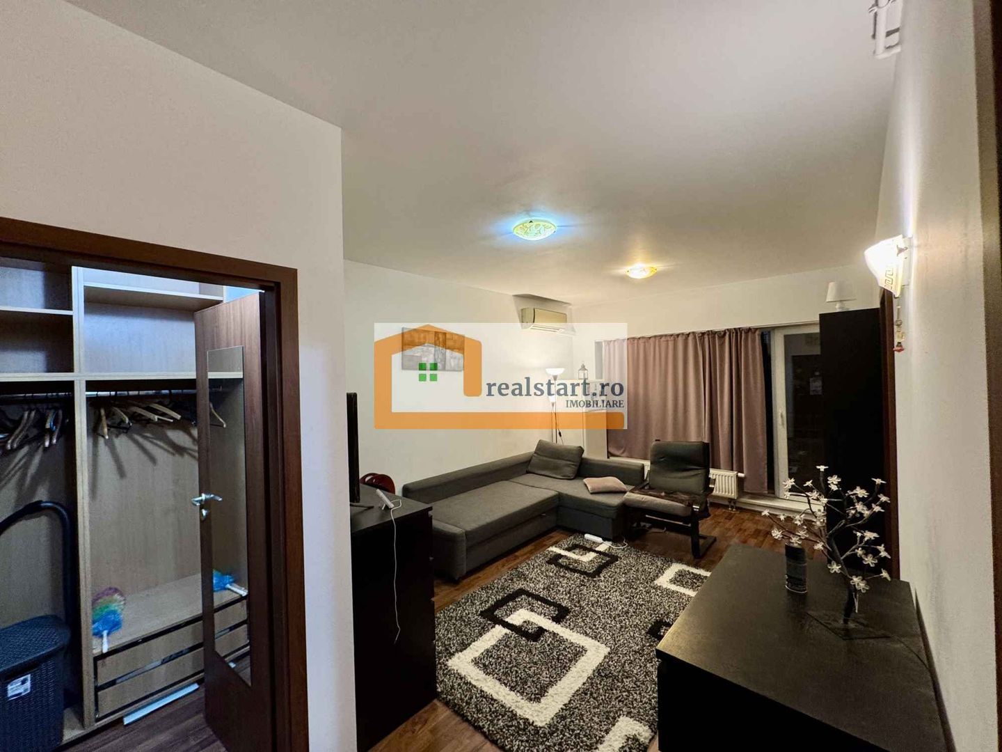 Rasarit de Soare, et8/11, Auchan Titan, disponibil imediat - Poză 11