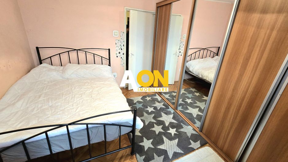 Apartament cu 3 Camere, Etaj Intermediar, Lift, Zonă Ultracentrală - Poză 7