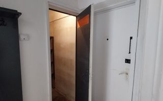 De vanzare apartament 2 camere Crangasi - Poză 5