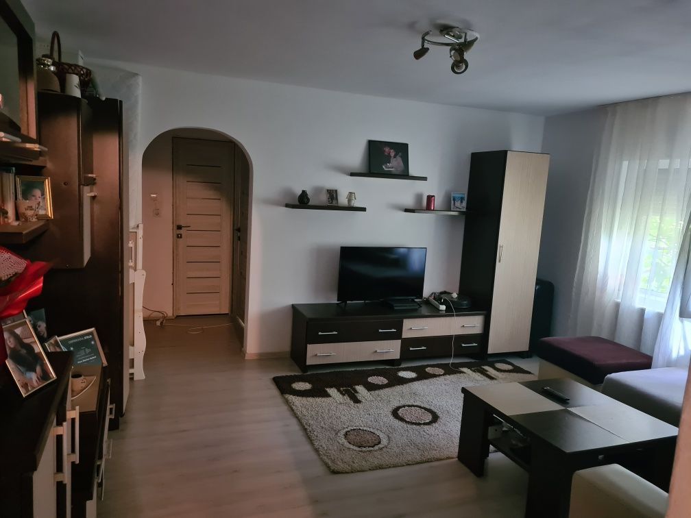 Apartament de vânzare - Poză 1