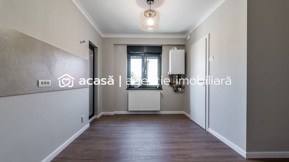 Apartament ultracentral cu 4 camere renovat recent Comision 0 - Poză 8