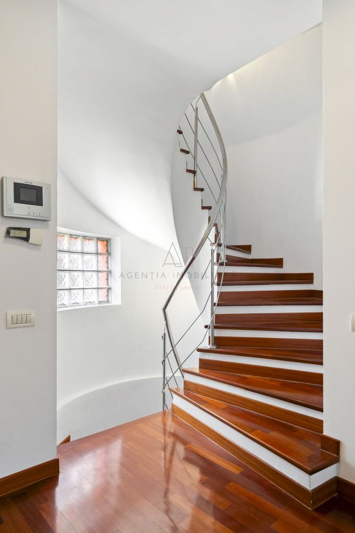 Vila Soseaua Nordului | Gradina | Garaj - Poză 6