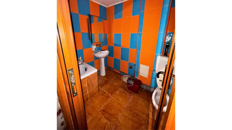 Apartament 2 camere 35 M² parter zona Ciucului mobilat si utilat - Poză 6