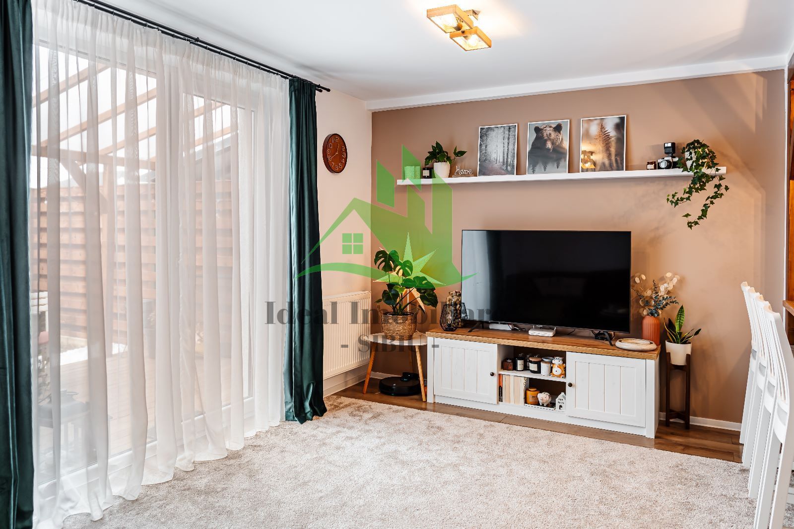 Casa Triplex cu 3 camere, Mobilat-Utilat, in Selimbar - Poză 3