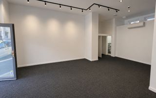 De Închiriat Spațiu Comercial Central - Poză 6