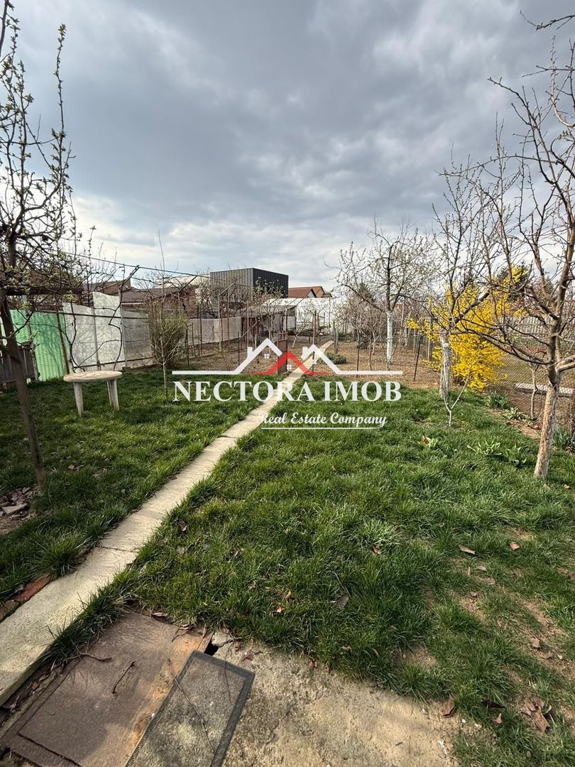 NECTORA IMOB-Apartament la casa, curte proprie, 86 mp, Parcare, 3 cam. - Poză 12