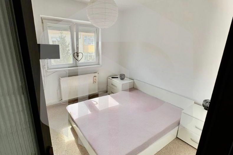 Apartament 3 Camere+ 2 balcoane in zona Strand/  Sibiu - Poză 2