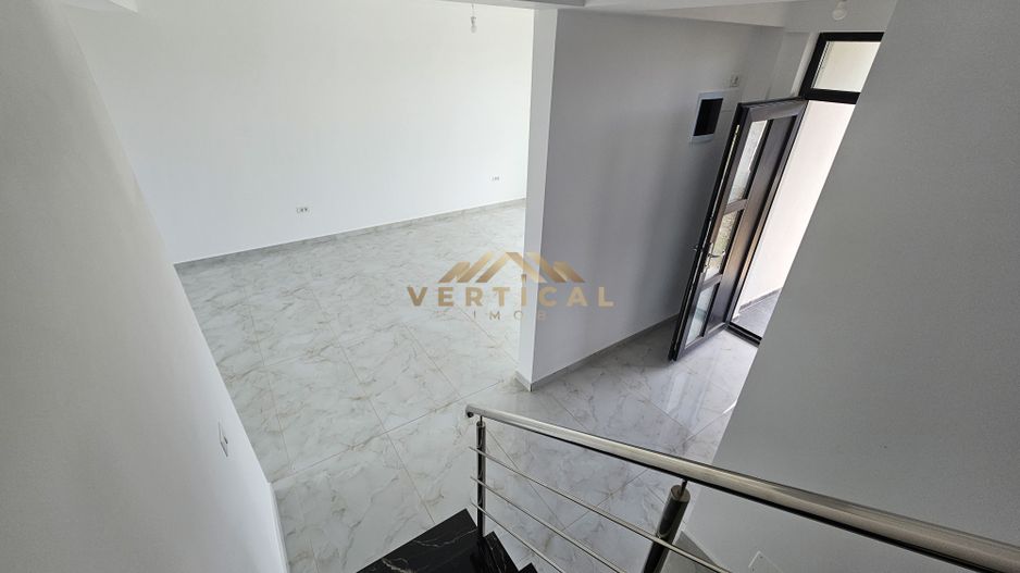 Vila 4 camere in centrul comunei Berceni - Poză 10