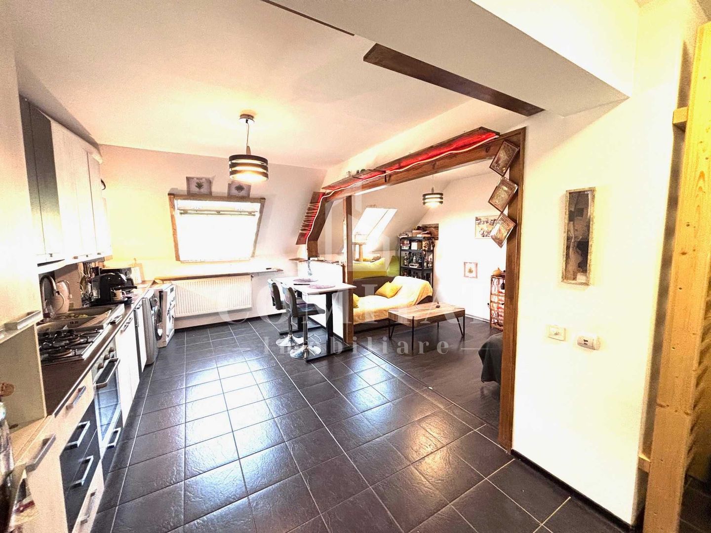 Apartament cu 3 camere | 2 niveluri | Zona Edgar Quinet - Mănăștur - Poză 2