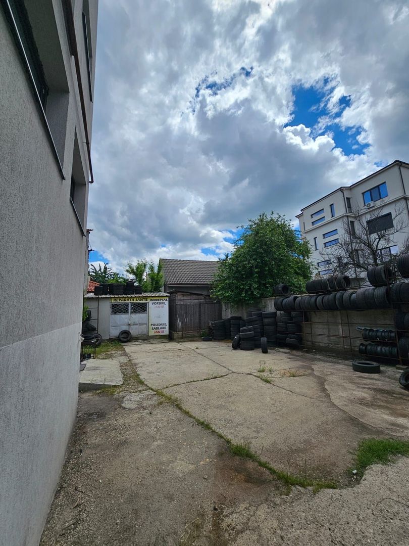 🏢 Clădire comercială de vânzare – zona Promenada / SIF, Craiova - Poză 2