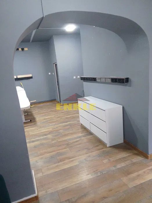 De inchiriat spatiu comercial, zona Centala - Poză 1