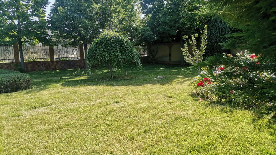 Vilă de lux mobilata/utilata cu terasa+foisor, garaj,gradina si livada - Poză 15