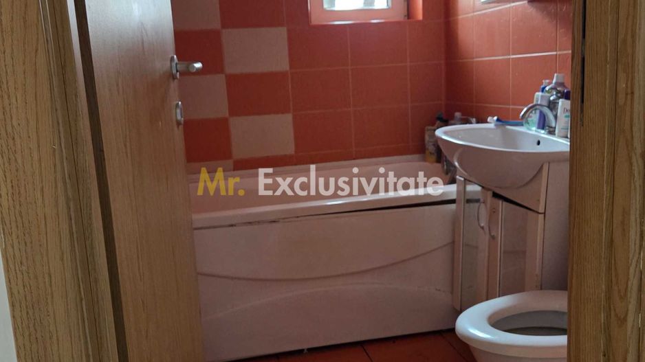 Vand apartament 2 camere zona centrala - Poză 6