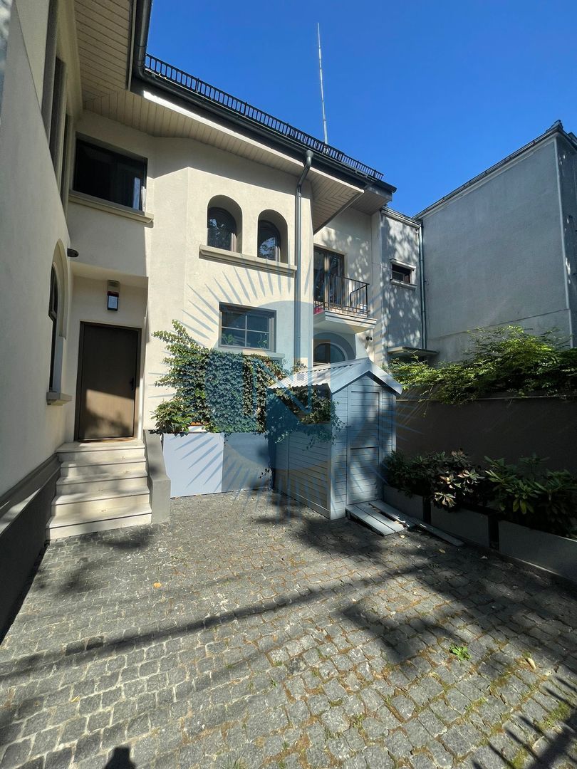 Vila unicat  Casin plus Imobil anexat - Poză 37