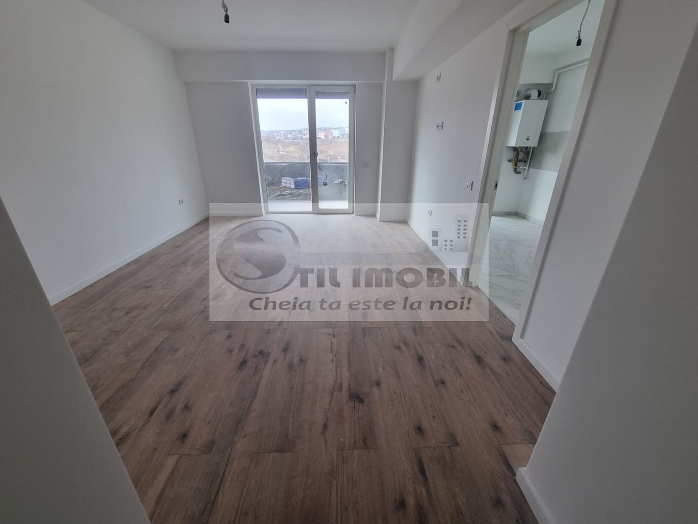 Apartament cu 2 camere, 63 mp, etaj intermediar in Bucium -  114000 € - Poză 1