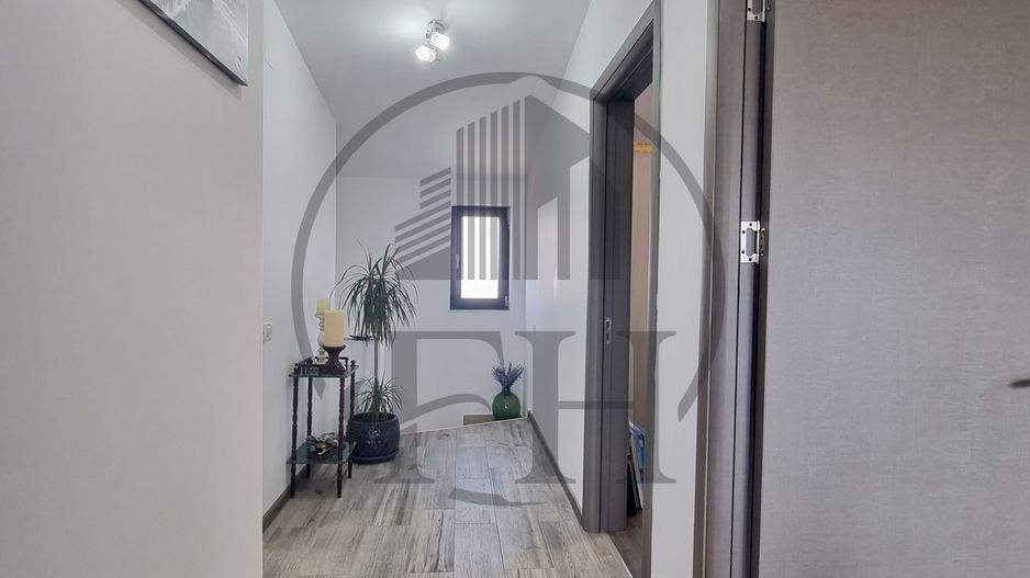 Casa / Vila de vanzare Valu lui Traian - Poză 15