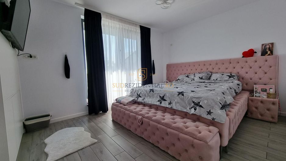 Vila individuala cu 5 camere si piscina, mobilata si utilata, Popesti - Poză 17
