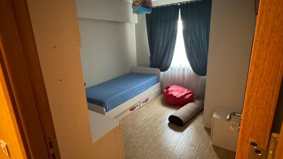 De inchiriat apartament cu 3 camere, Str. Nae leonard, etaj 3, 500 E - Poză 7