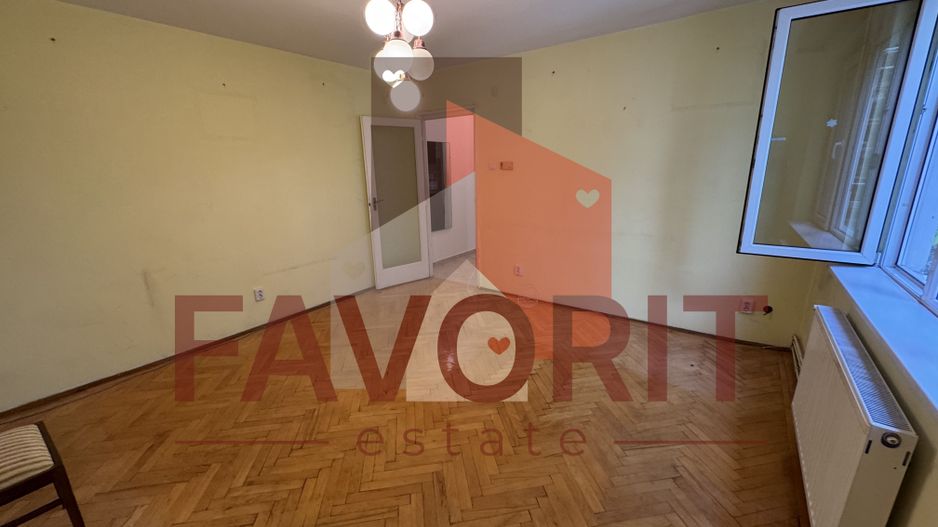 Etaj 2. La 400 m de Opera. Disponibil imediat. Centrala proprie - Poză 1