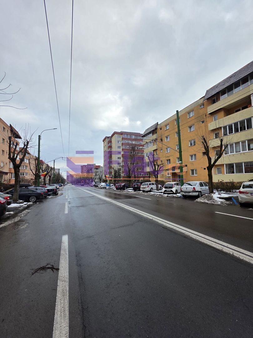 Apartament 3 camere Răcădău – renovat complet - Poză 45