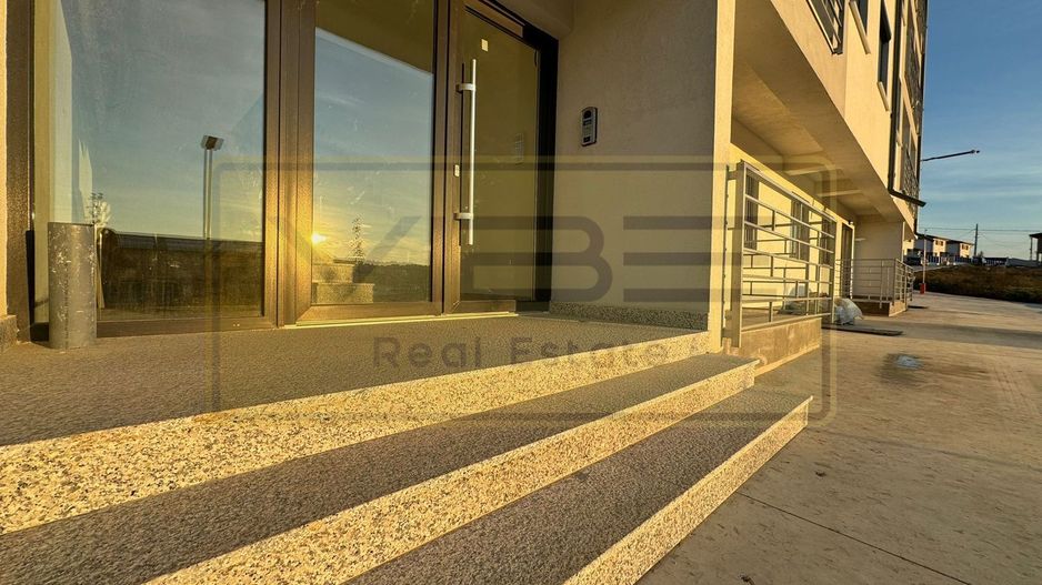 Apartament NOU 3 camere cu parcare Bucium Visani - Poză 10