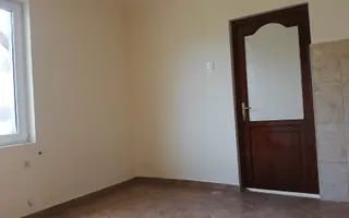 Casa 3 camere, 50 mp,   0% comision - Poză 11