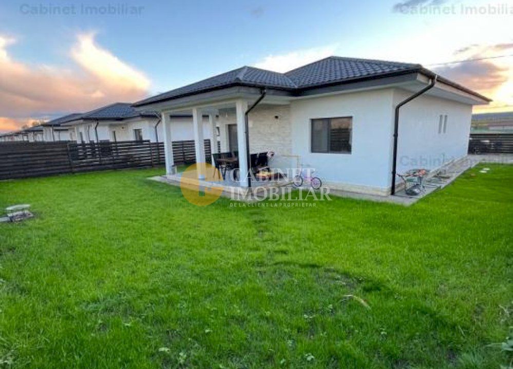 Casa de vanzare tip Mediteranean, proiect unic în jud Iasi. - Poză 7