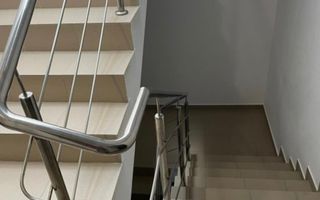 Apartament 2 cam. de vanzare 61mp + terasa 15 mp la 30 m de plaja - Mamaia Nord - Poză 16