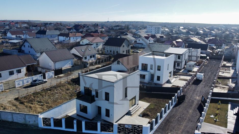 SOLD/ VANDUT Casa / Vila de vanzare Valu lui Traian, Constanta - Poză 2