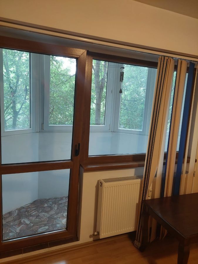 Garsonieră cocheta, mobilată și utilată, etaj 1, metrou Titan - Poză 2