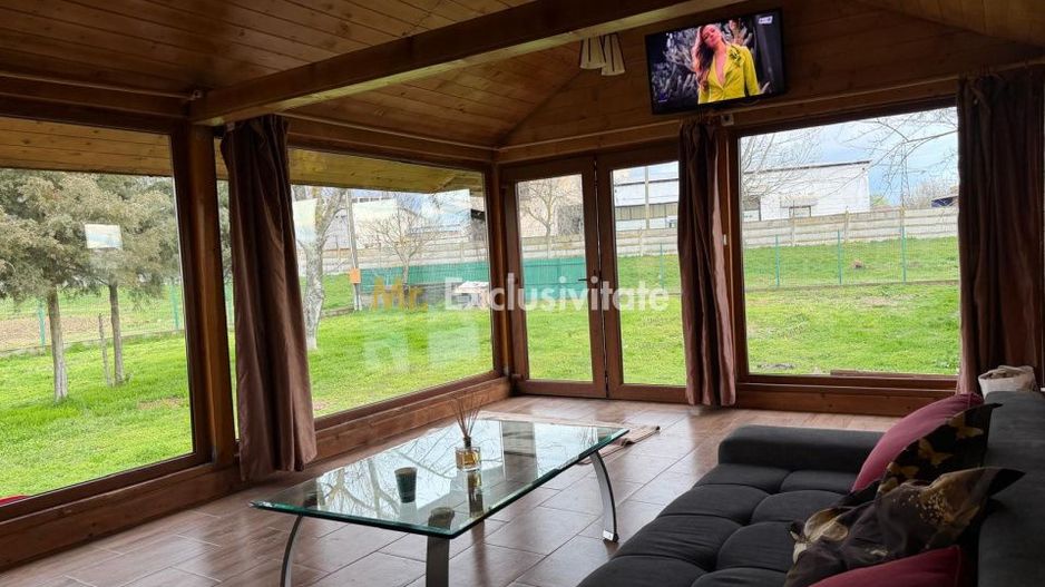 De vanzare proprietate Podari – 2 hale industriale + casa și spatiu recreativ - Poză 4