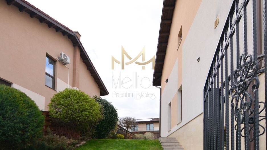 Casă spațioasă de vânzare în Gheorgheni – vedere spre parc - Poză 21