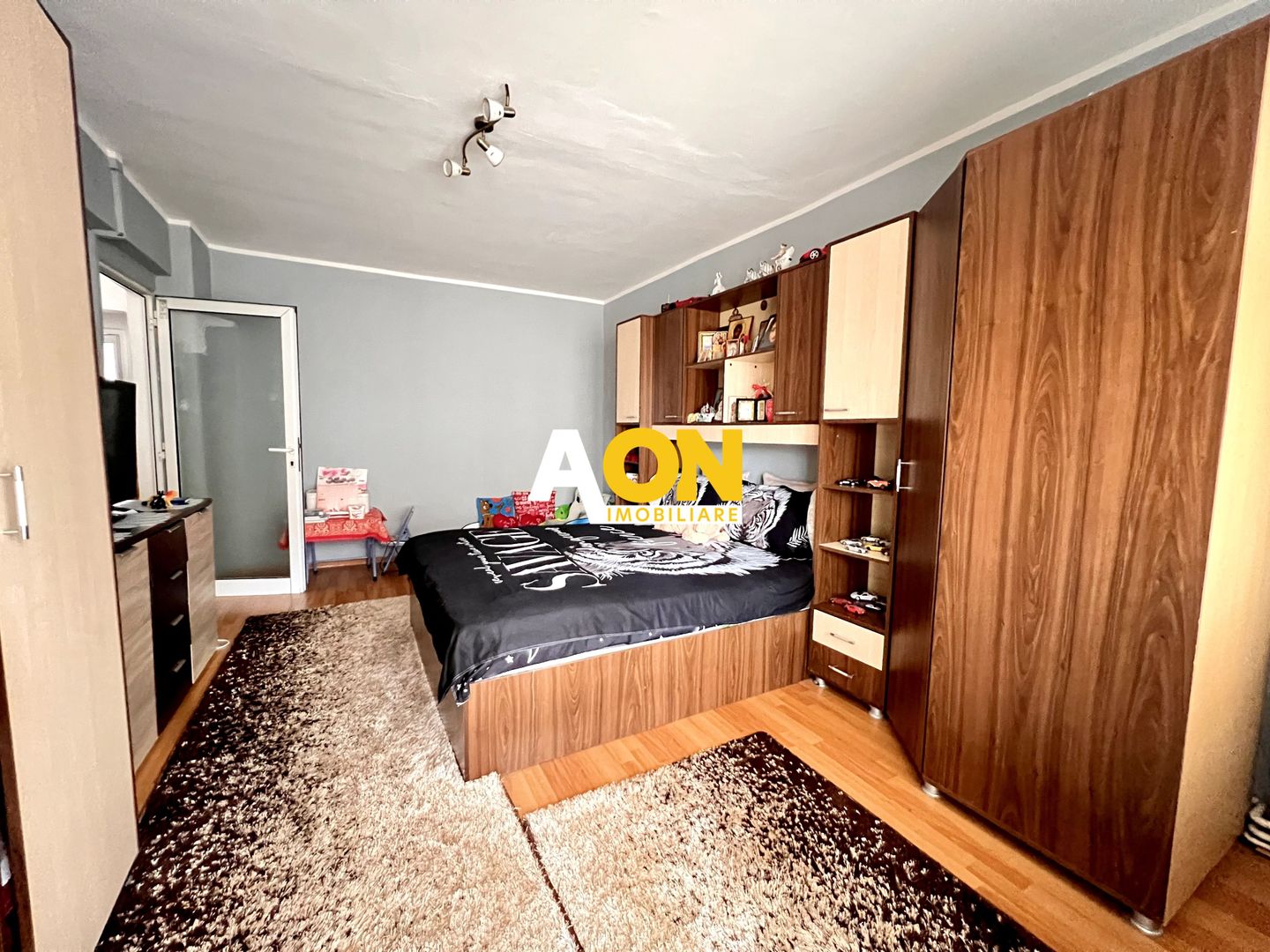 Apartament 4 Camere | Decomandat | 74 mp | Zona Cetate - Poză 2