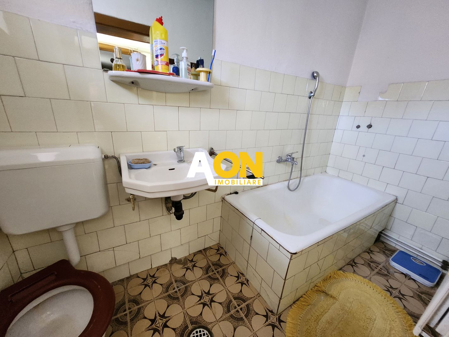 Casă cu 4 camere de vânzare în zona Barabant - Poză 12