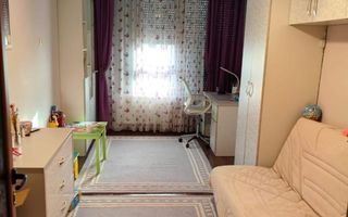 Apartament de vânzare - 4 camere, Strada Tecuci, Bloc Vega - Poză 11