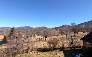 Casă tradițională cu 1800 mp teren  în Sohodol, Bran | Priveliște superba - Poză 11