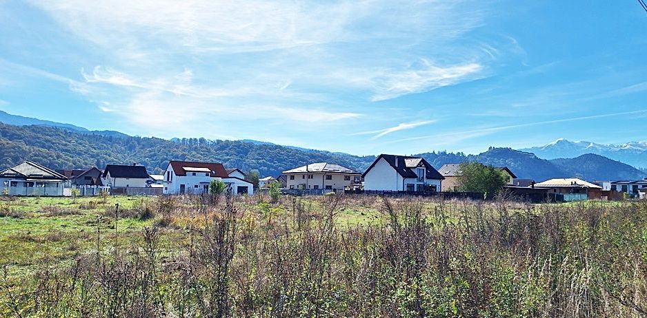 Intrare in Rasnov dinspre Brasov, zona de case noi, teren de 1976mp,  80 euro/mp - Poză 5