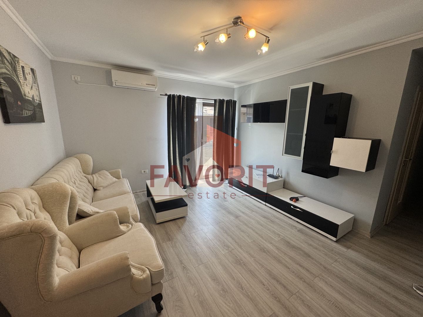 Str. Lamaitei Braytim. Etaj 1. Bucatarie inchisa. Disponibil imediat - Poză 1