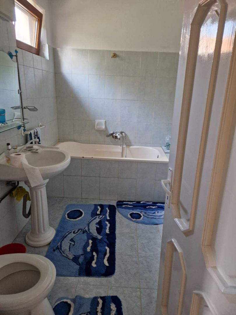 Casa 4 +1 camere de vanzare in Marghita, Bihor - Poză 6