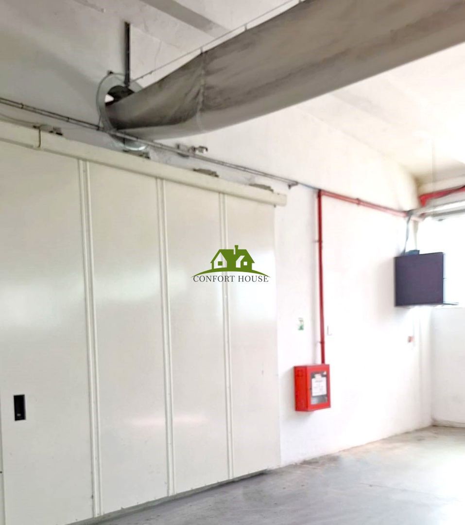 Cladire ideală pentru diverse scopuri comerciale sau industriale - Poză 10