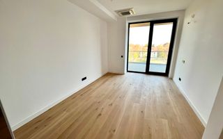 APARTAMENT DEOSEBIT CU 3 CAMERE LA VANZARE CU VEDERE LA LAC - Poză 10