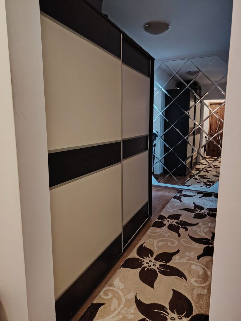 Apartament 2 camere de vânzare - Craiovița noua - Poză 4