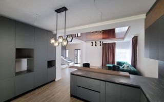 Casa Bucium, Mobilata , cu Piscina Dezvoltator - Poză 4