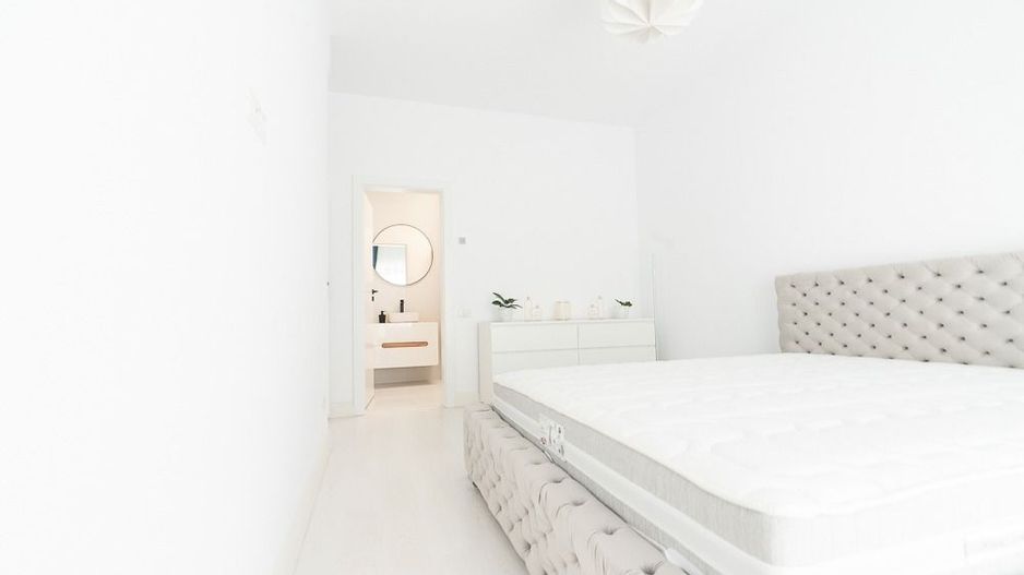 Casa deosebita cu finisaje premium si gradina privata Tunari - Poză 5