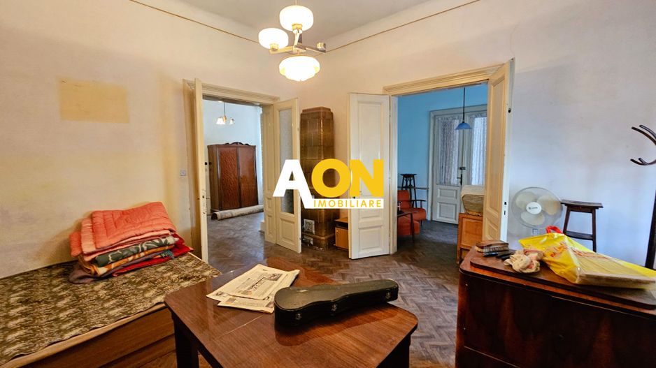 Casa 5 camere, 2 bai, 490 mp teren, Centru, pretabila pentru birouri - Poză 15