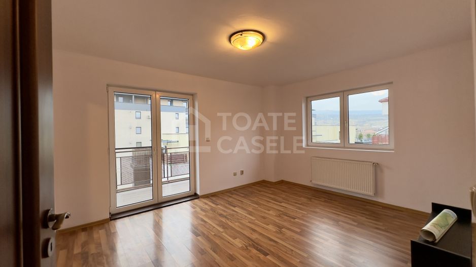 Apartament 3 camere la începutul Romul Ladea - Poză 1