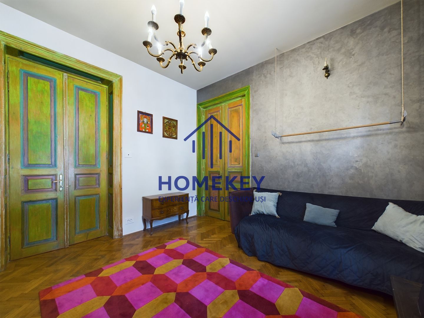 Casa/Vila de Inchiriat cu Terasa- centru - Poză 2